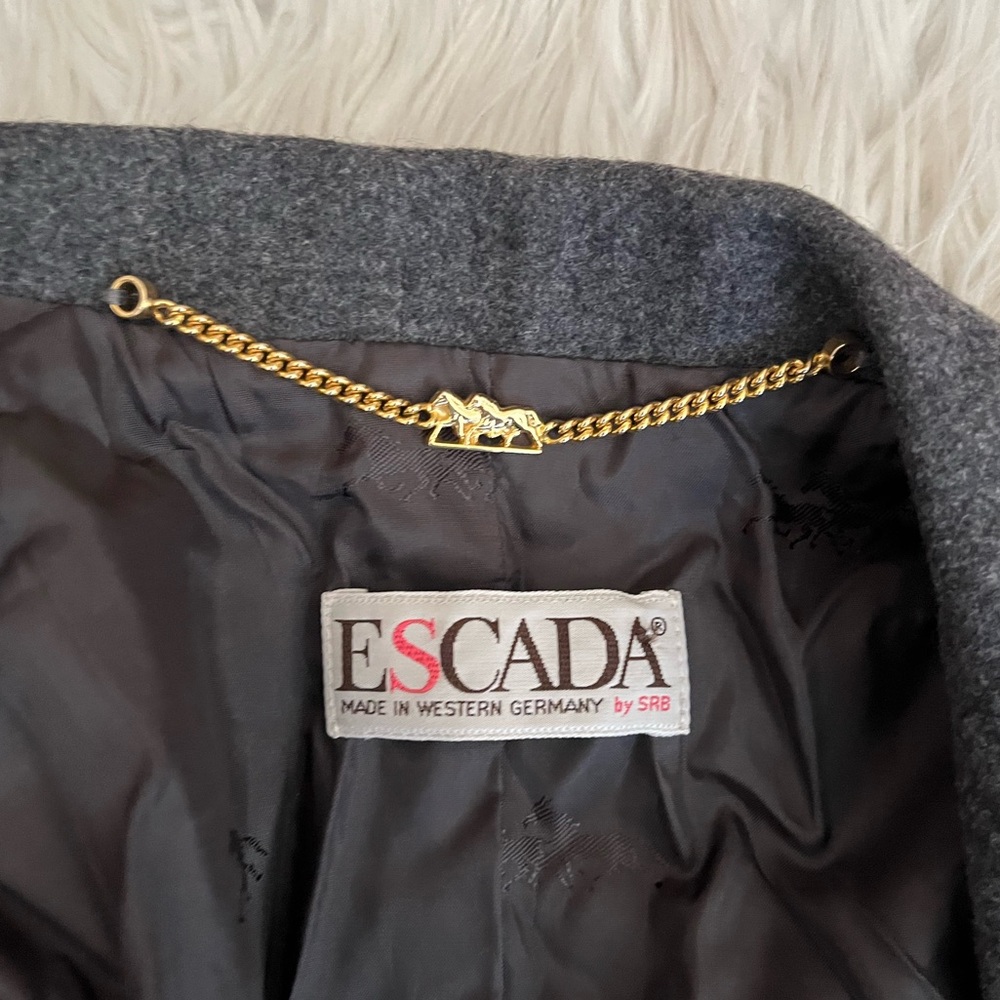 {Escada} Vintage Wool Cropped Embroidered Jacket in Grey - Picture 9 of 13